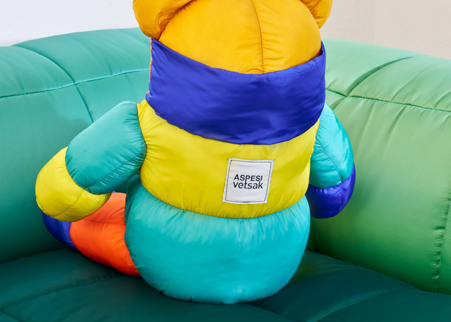Cuddly Pillow - Jo - Gem